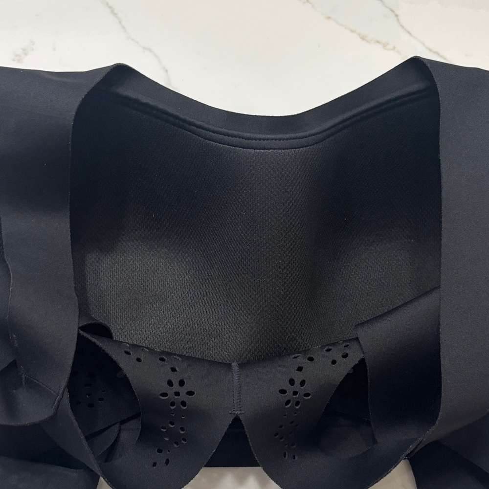 Victoria's Secret Black Sports Bra - Picture 9 of 11